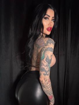 Lady Siaki - Escort dominatrix Berlin 5