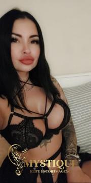 Becky Mystique - Escort lady London 3