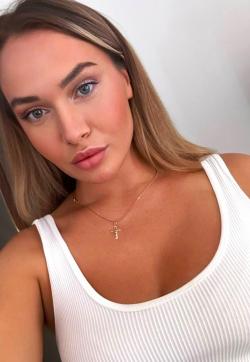 Arina - Escort ladies London 1