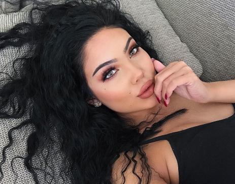 AMANDA PALACE - Escort lesbian Dubai 4