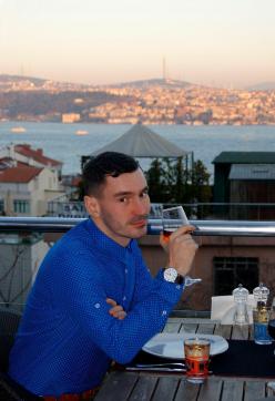Alex - Escort gay Istanbul 2