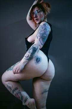 Rena Von Caustic - Escort lady Madrid 15