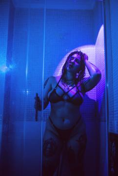 Rena Von Caustic - Escort lady Madrid 6