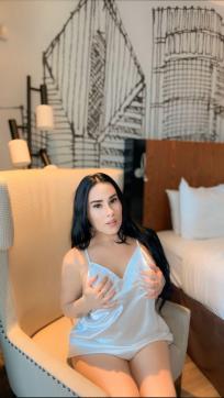 Shanty - Escort lady Chicago 2