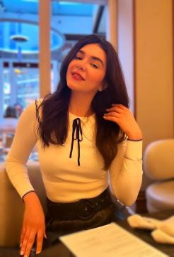 Beatriz - Escort lady London 2