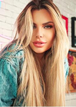 Cartier - Escort lady London 3