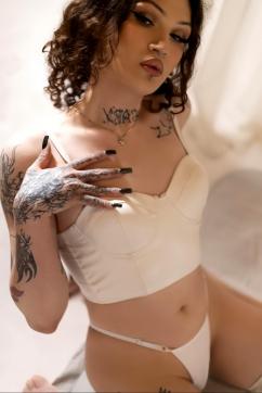 Darsy - Escort trans Dubai 2