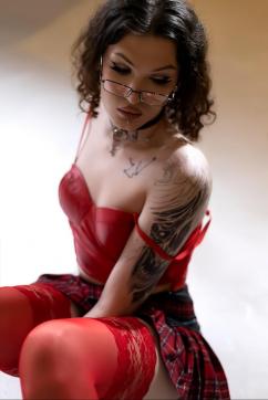 Darsy - Escort trans Dubai 8