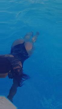 Sofa colombianne - Escort lady Luxembourg City 3