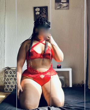 Valentina - Escort lady Saint-Brieuc 2