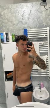 Nicolo - Escort mens Dubai 4