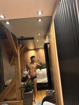 Nicolo - Escort mens Dubai 5