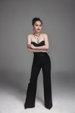 Mona - Escort lady London 7