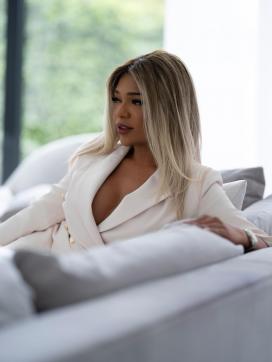 Valora-Saint - Escort lady London 10