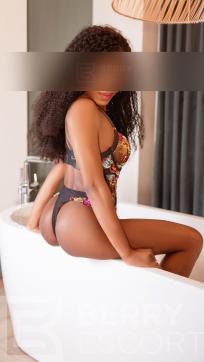 Scarlett - Escort lady Munich 2