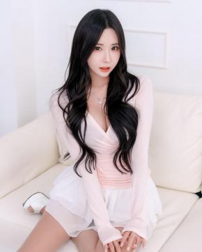 Kurosaki wagumi - Escort lady Tokio 2