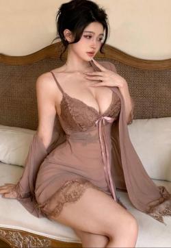 Tsukada Yukimi - Escort ladies Tokio 1