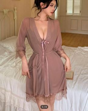 Tsukada Yukimi - Escort lady Tokio 5