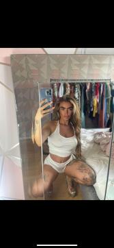 Rose - Escort lady Abu Dhabi 3