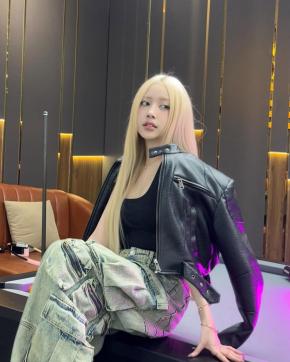 Shijo Erika - Escort lady Tokio 4