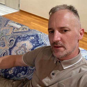 Birdie - Escort mens Singapore City 4