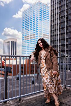 Rose Bee Gold - Escort lady Indianapolis 17