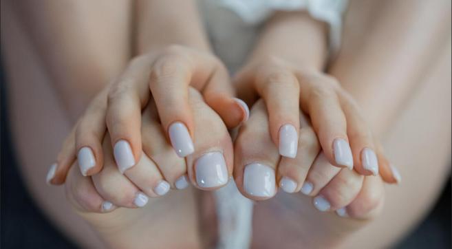 Nelly - Escort lady Bucharest 7