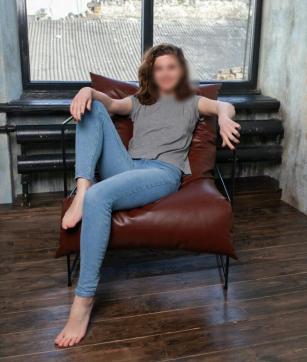 Nelly - Escort lady Bucharest 9