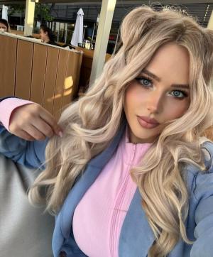 Julia - Escort lady Kiev 3