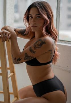 Nina - Escort ladies Paris 1