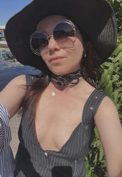 Mila Dall - Escort ladies Hamburg 1
