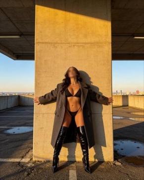 Mia Rossi - Escort lady Perth AU 7