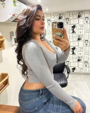 Ishita Roy - Escort lady Chandigarh 4