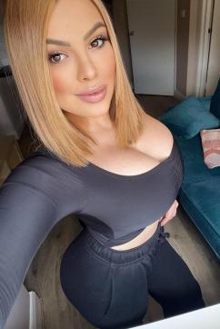 Maya - Escort lady London 6