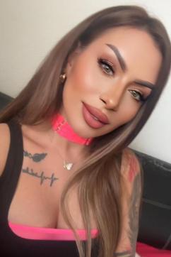 Melani - Escort lady London 2