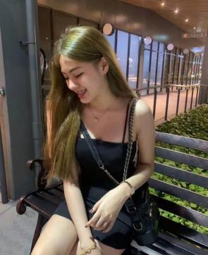 Rosa - Escort lady Jakarta 5