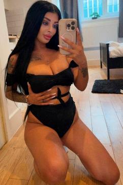 Sol - Escort lady London 3