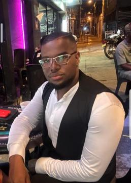 Bastian - Escort gay Metz 2