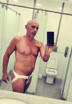 Tori - Escort gays Biarritz 1