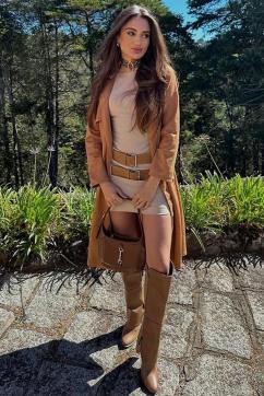 Joneva - Escort lady London 3