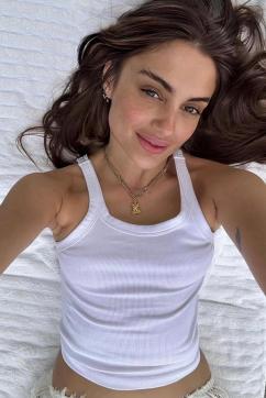 Joneva - Escort lady London 4