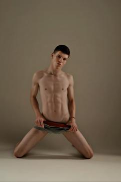 Bryulik - Escort gay Frankfurt 4