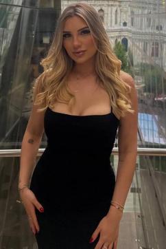 Lucretia - Escort lady London 4