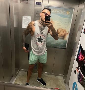 igor8 - Escort mens Kiev 2