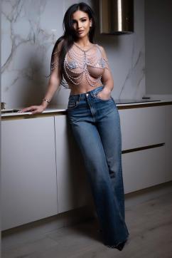 Kataleya - Escort lady London 2