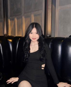 Zia - Escort lady Denpasar 2