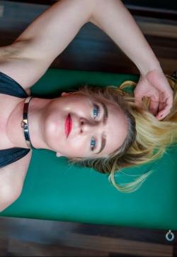 Miss Leona - Escort bizarre ladies Berlin 1