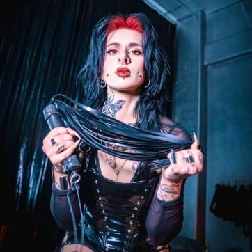 Seladon Hex - Escort bizarre lady Berlin 5