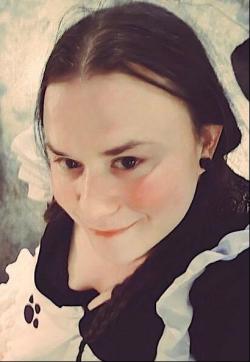 Yuri von York - Escort female slaves & maids Berlin 1