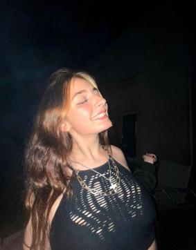 Chloe n Tristan - Escort couple Toulon 2